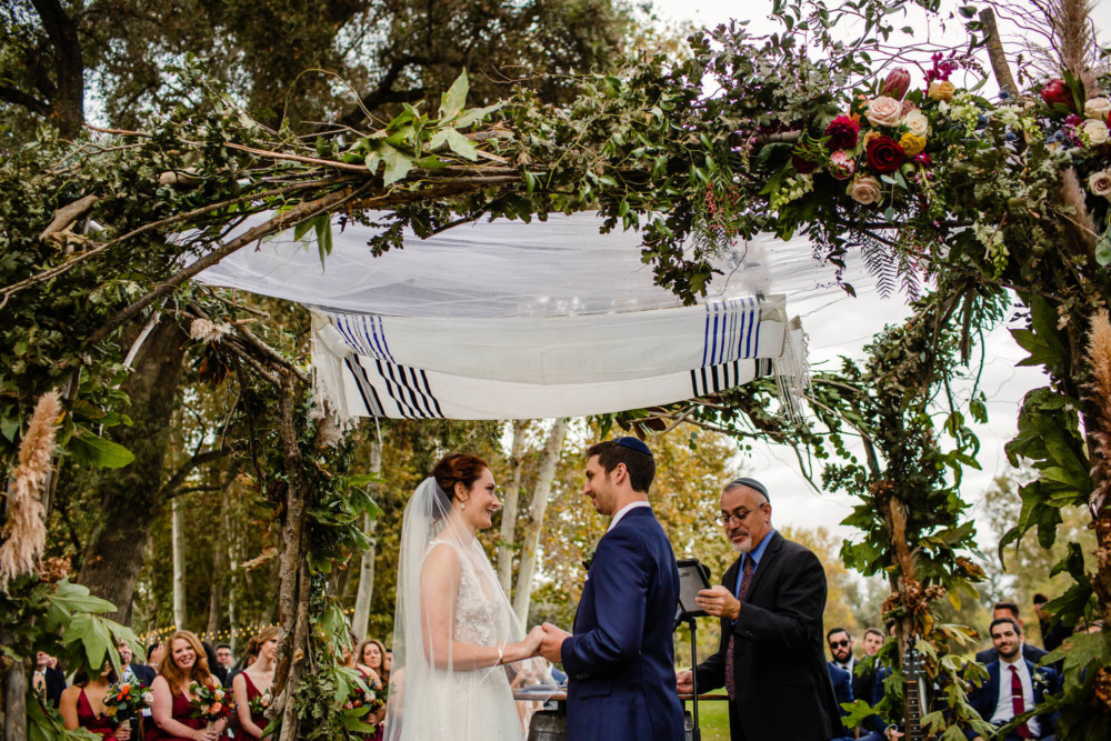 Bride and groom speak their vows
