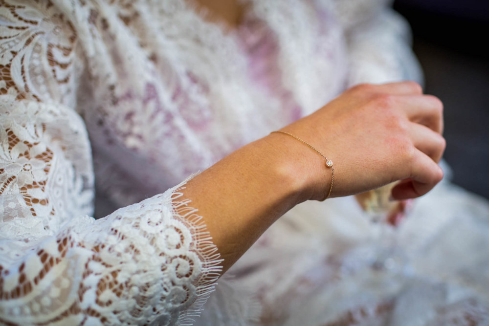 detail of a bracelet given as a gift from the groom to the bride